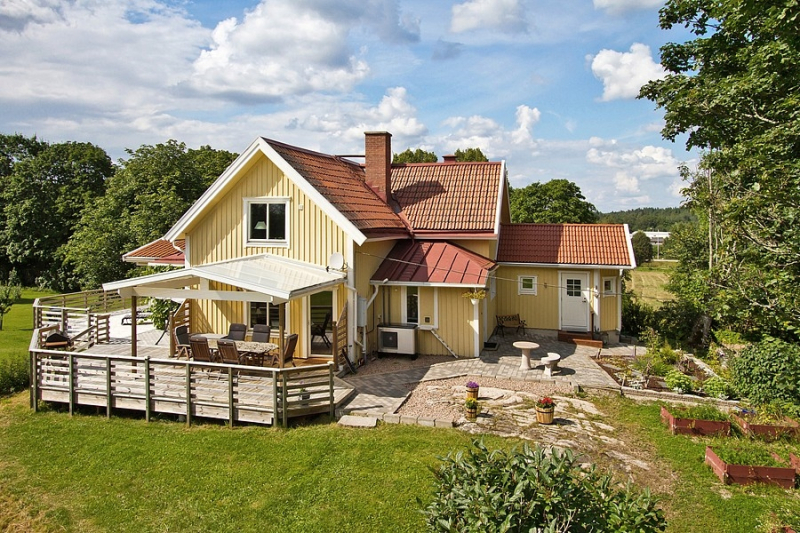 Groröd/Ängebacken – Vackert hus med ca 9,4 ha mark