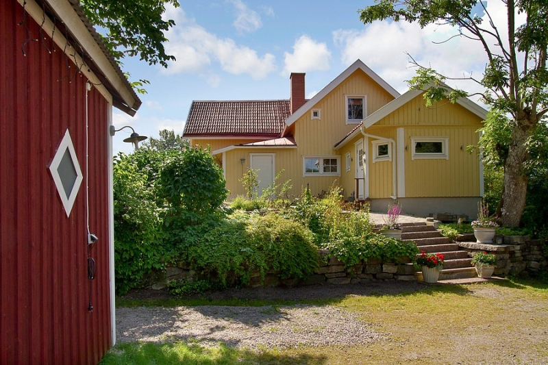 Groröd/Ängebacken – Vackert hus med ca 9,4 ha mark